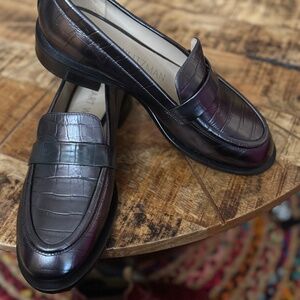 STUART WEITZMAN PALMER SLEEK  NWOT SIZE 7.5